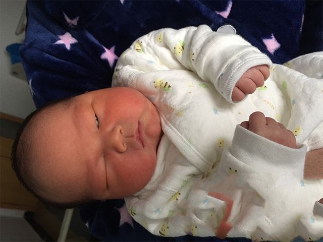 ��С��ɹ�ӭ����̥�Ľ���' /></a></div>
<div class=